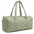 Sac de voyage 45 x 20 x 28 cm en tissu synthétique matelassé vert sauge à fermeture zippée
